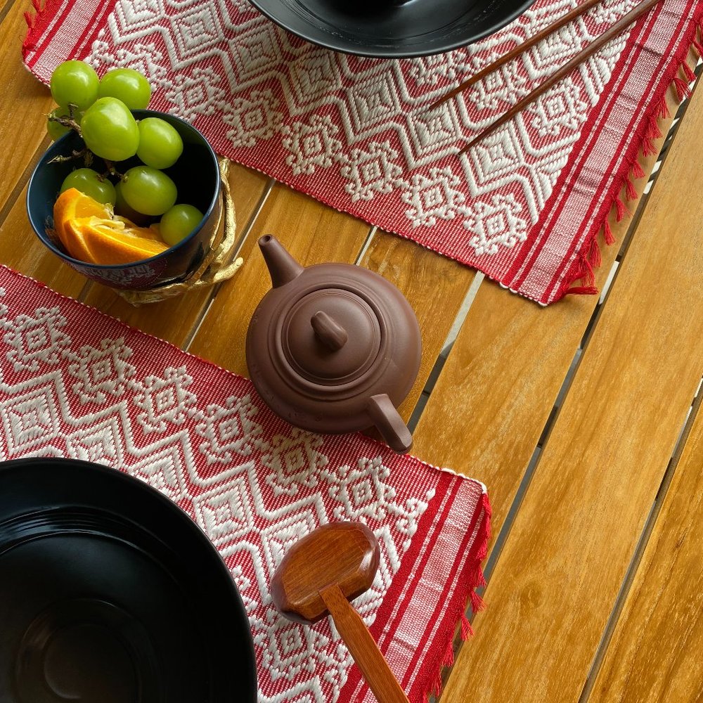 Set of 4 Hand-made Placemats for Dining Table Decor, 2 Colors